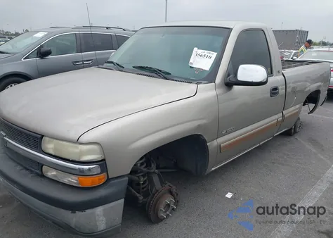 2001 Chevrolet Silverado C1500 from USA, damaged, VIN 1GCEC14V41Z118929
